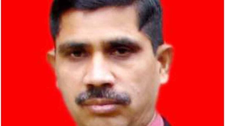 सरकारी नौकरी की तैयारी कैसे करें: SSC, बैंकिंग, रेलवे और PSC
